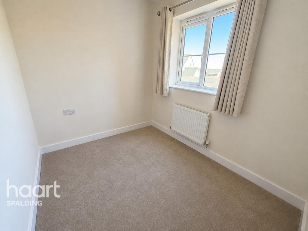 House in Peterborough - View 5