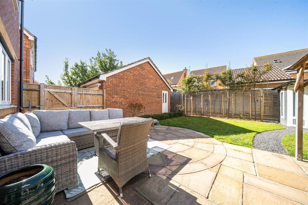 House in Portsmouth - View 4