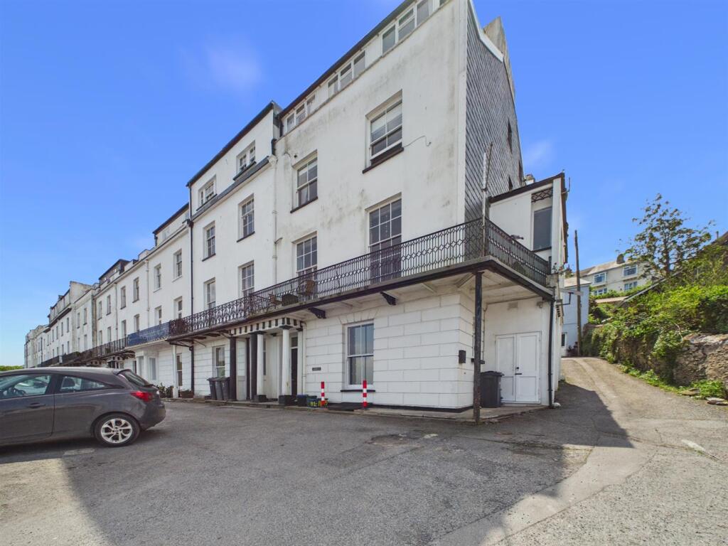 Main image of property: Apt 7 Ashmour House