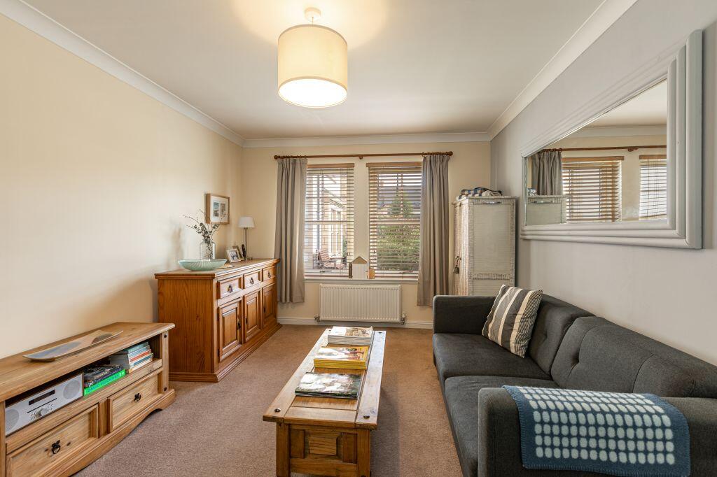 House in Coldstream - View 5