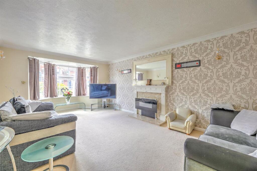 House in Solihull - View 5