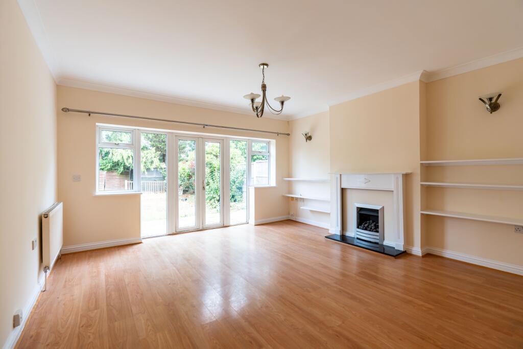 Main image of property: Radley Road, Abingdon, OX14