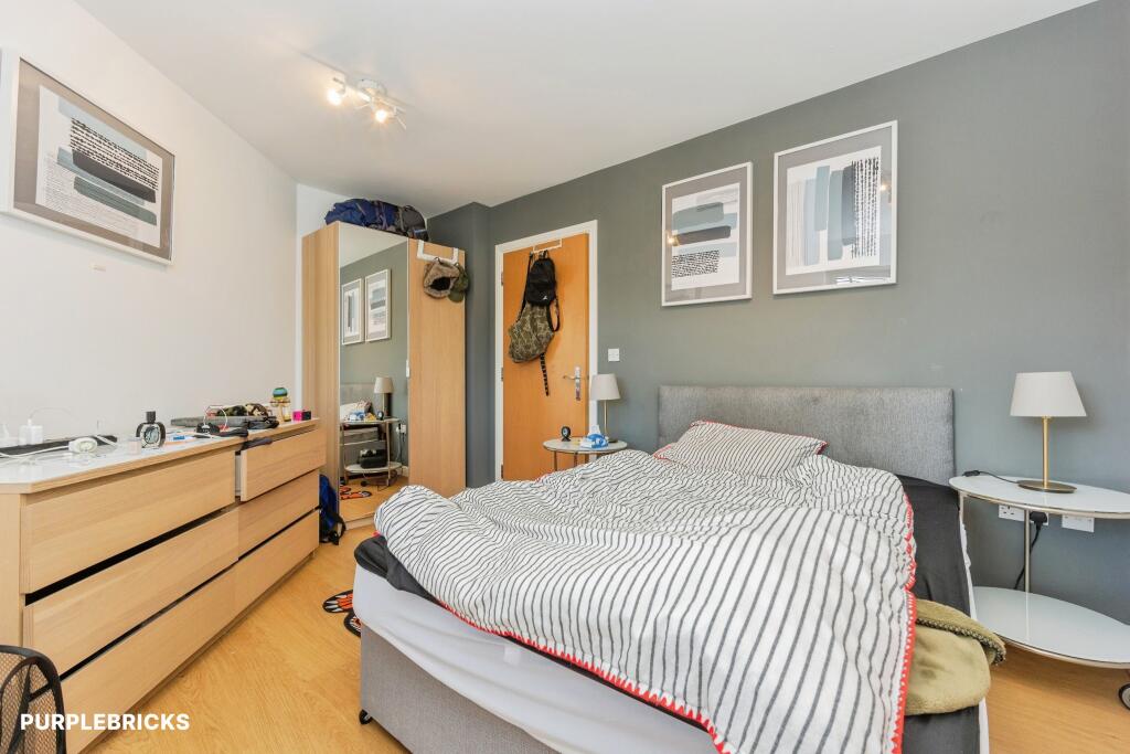 Apartment in Manchester - View 3