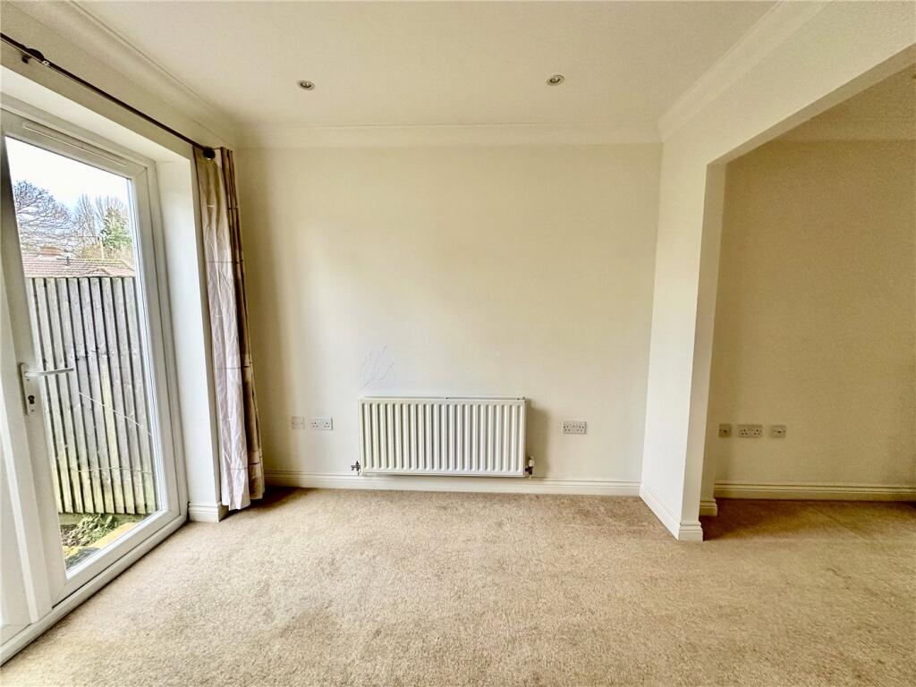 House in Guildford - View 5