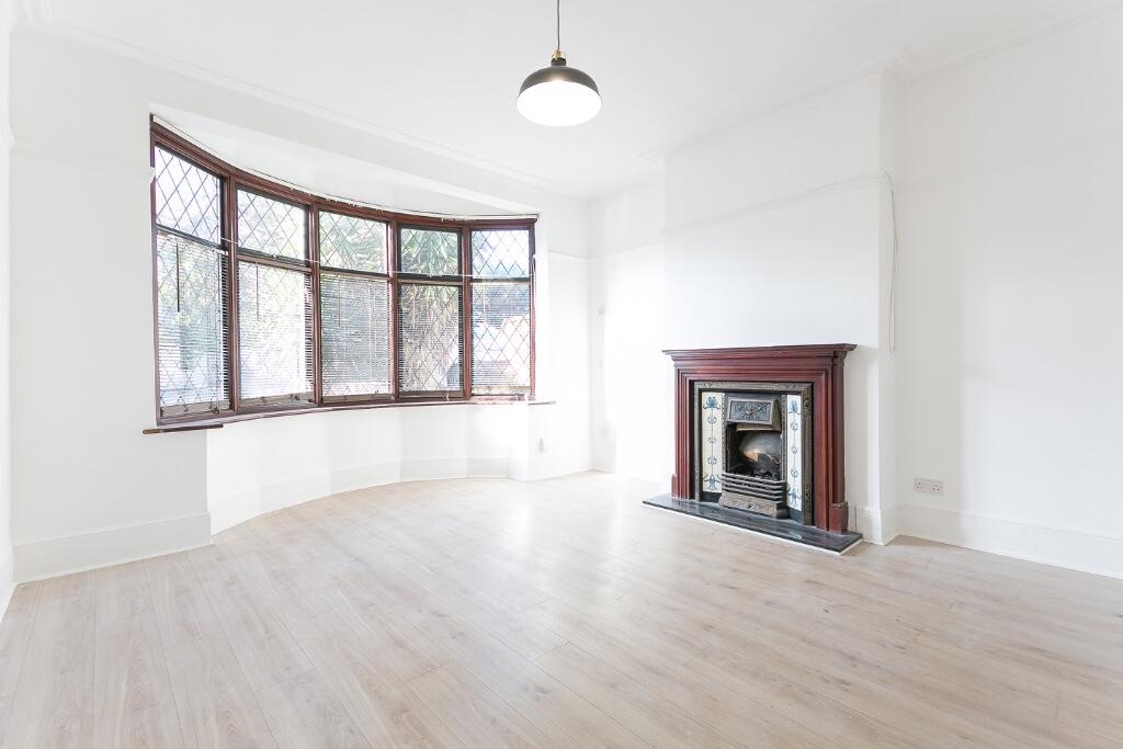 Main image of property: Ravensbourne Park, London, SE6