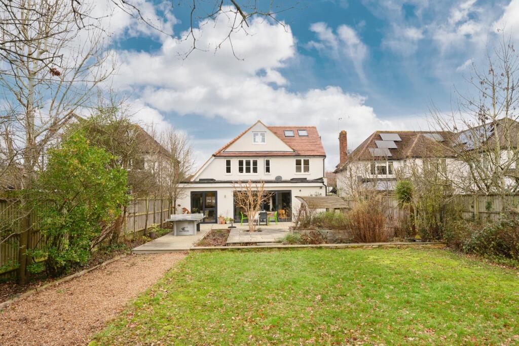 4 bed detached - Manor Road South, Esher, Surrey, KT10 image 4