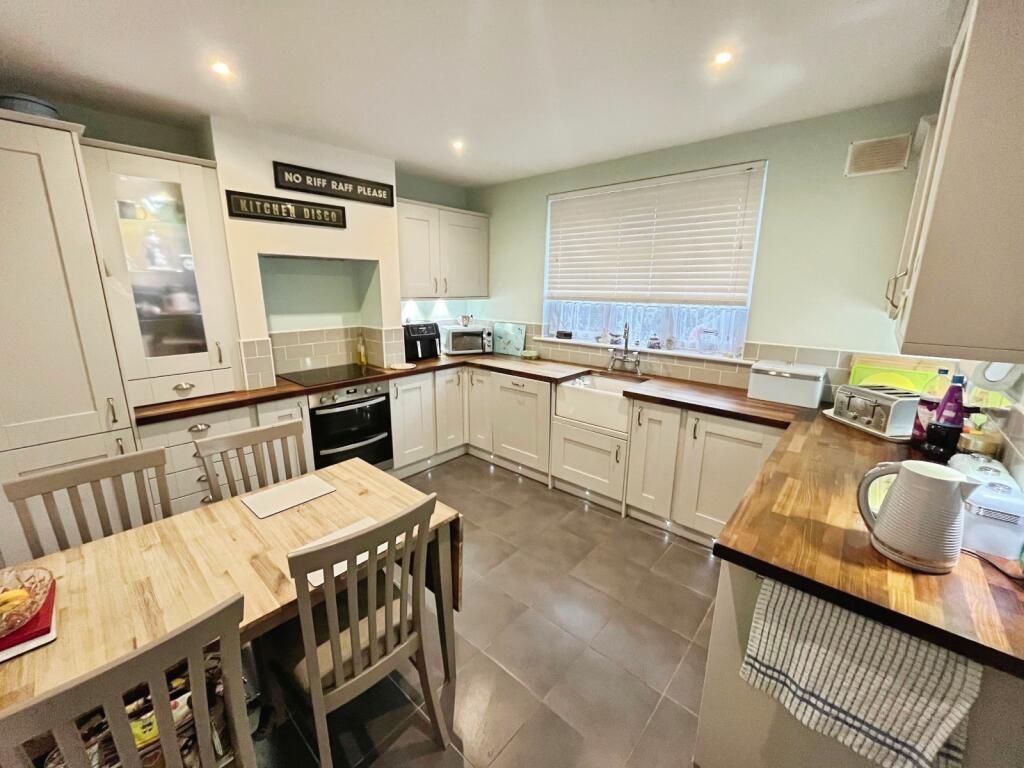 Tailby Avenue, Leicester, Leicestershire, LE5 photo 2