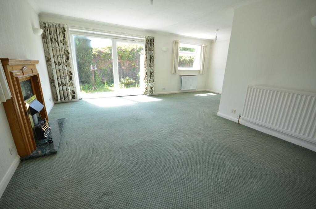 Three Stiles Road, Farnham, GU9 photo 2