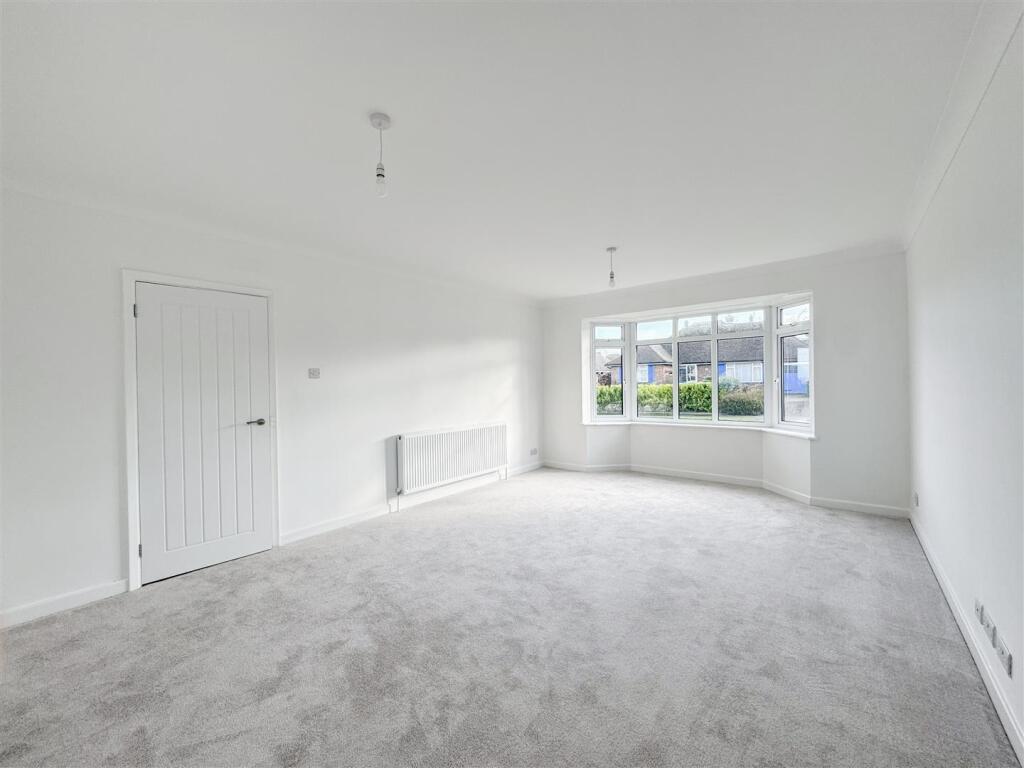 House in Tonbridge - View 3