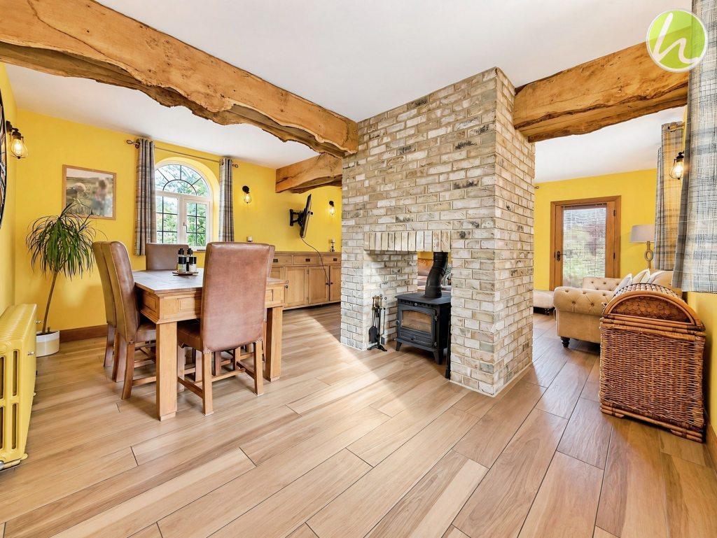 House in Stanford-le-Hope, Essex - More