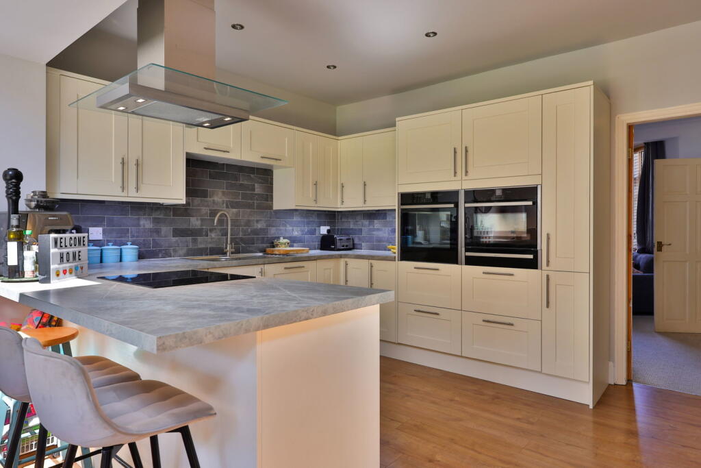 House in York - View 2