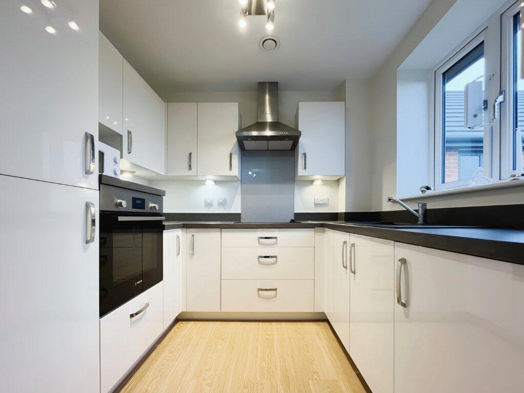 Apartment in Basingstoke and Deane, Basingstoke - View 2