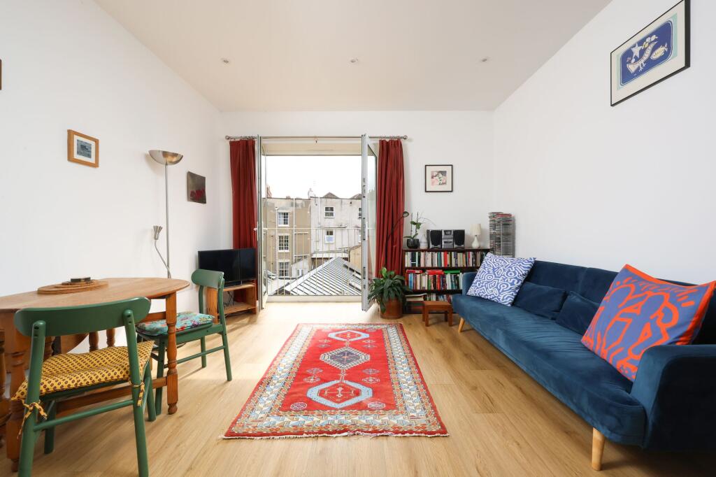Main image of property: Picton Lane, Rennisons Yard, BS6