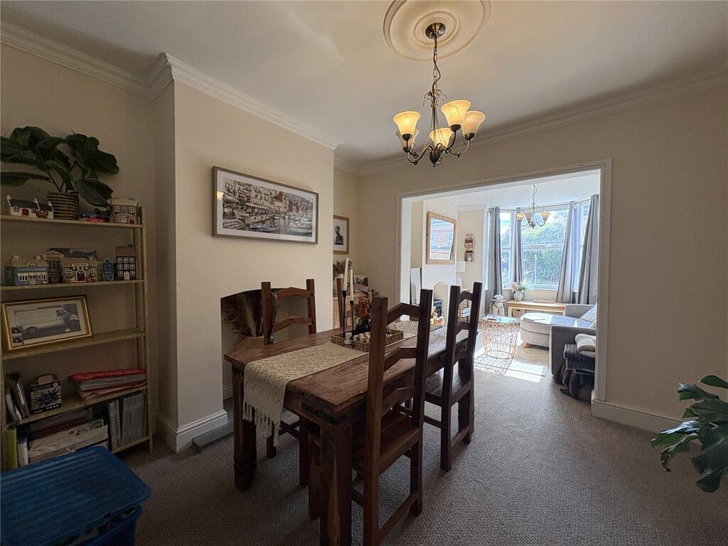 House in Taunton - View 4