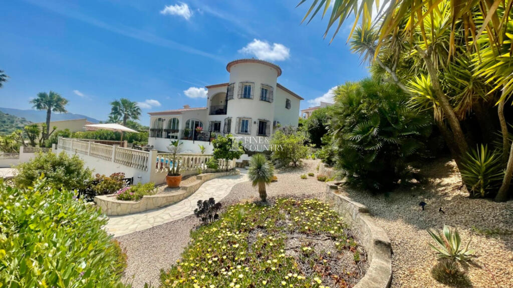 Main image of property: Valencia, Alicante, AlcalalÃ
