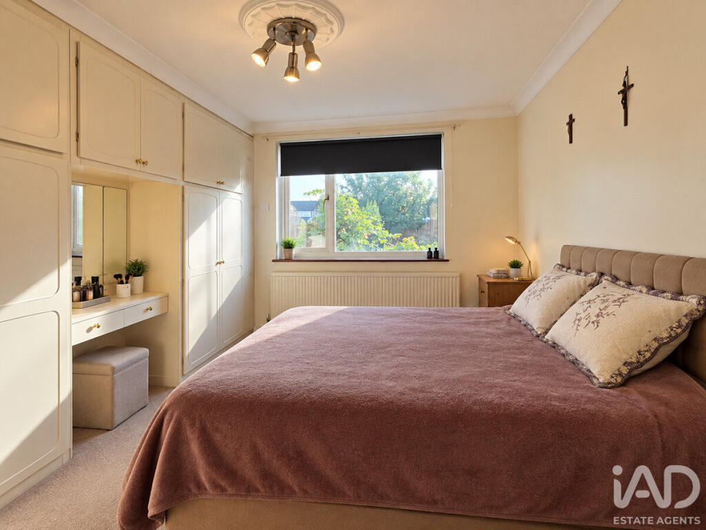 House in Romford - View 4