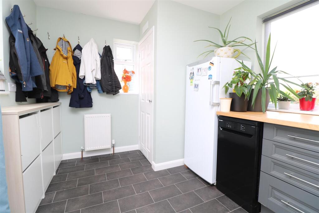 Tyning Close, Trowbridge - More