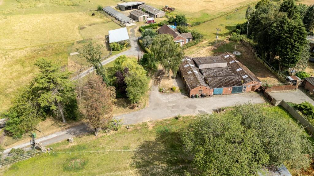 Development or self-build opportunity with granted planning - More