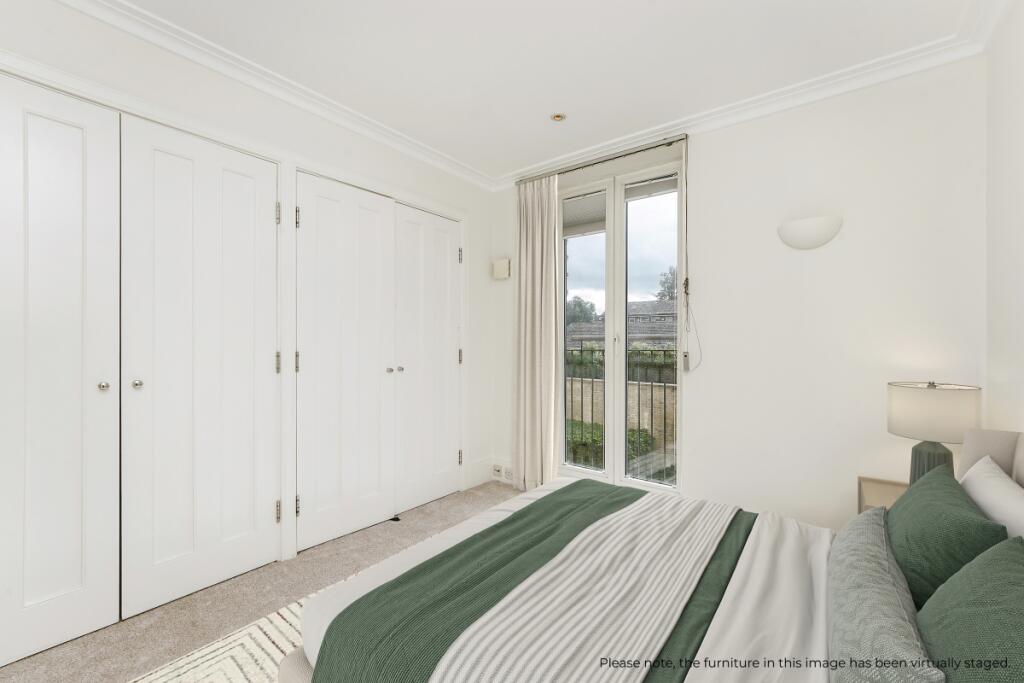Apartment in London - View 5