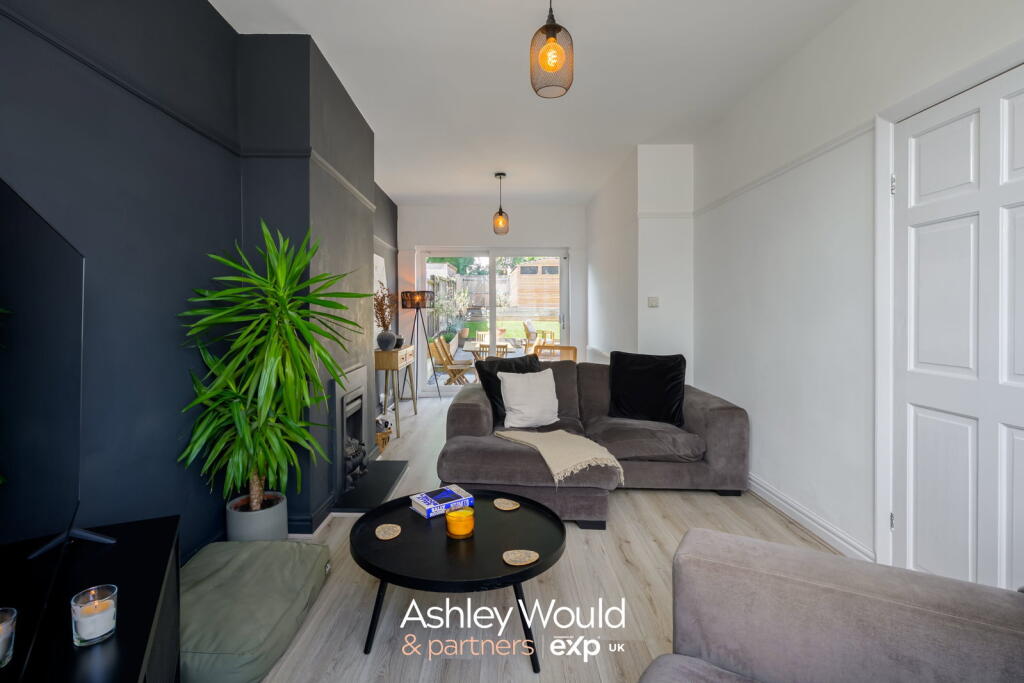 House in Birmingham, West Midlands - View 4