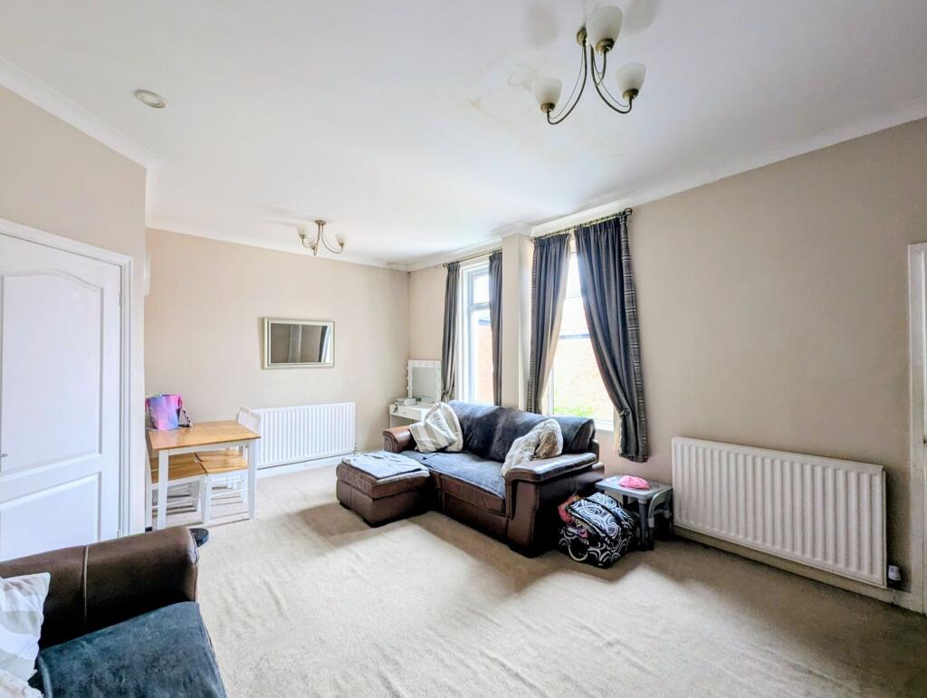 Apartment in Newcastle upon Tyne - View 5