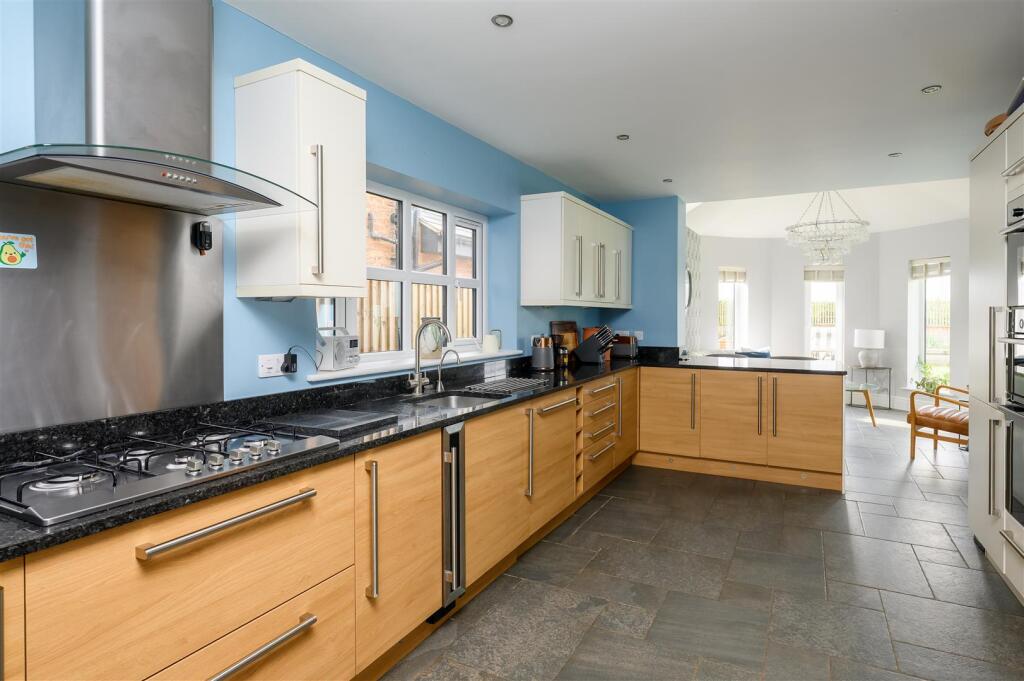 House in Pocklington, East Riding of Yorkshire - More