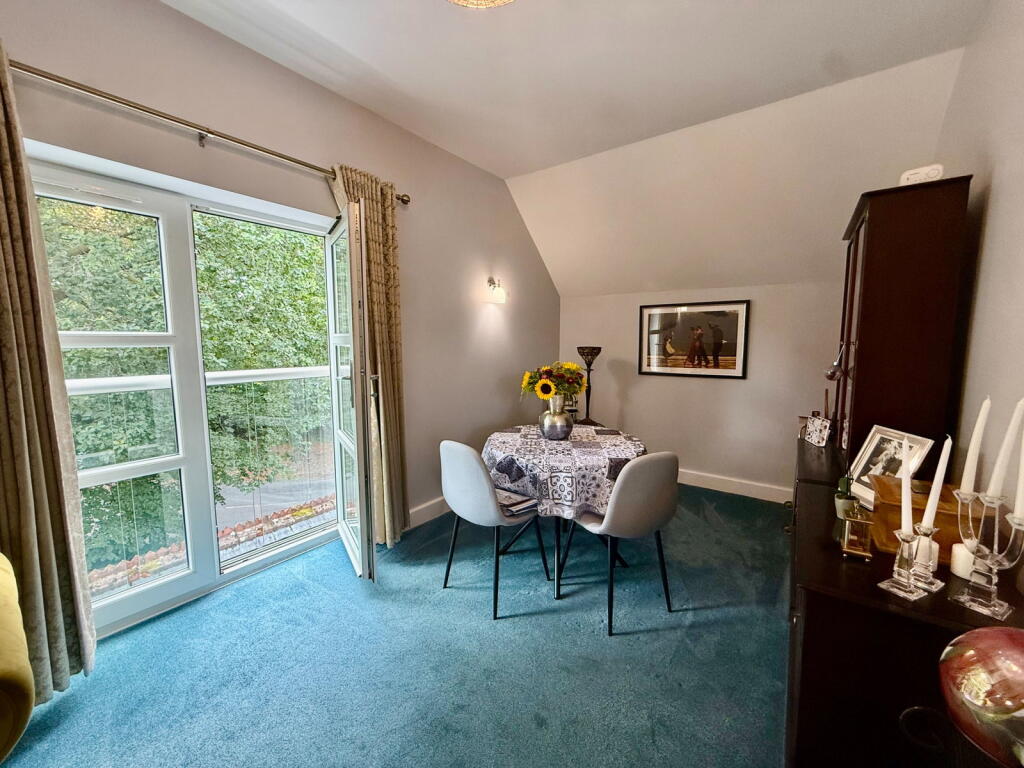 Apartment in Plymouth - View 5