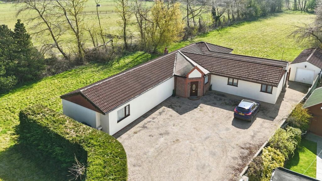 Main image of property: North Moor Lane, Cottingham, HU16 4JH