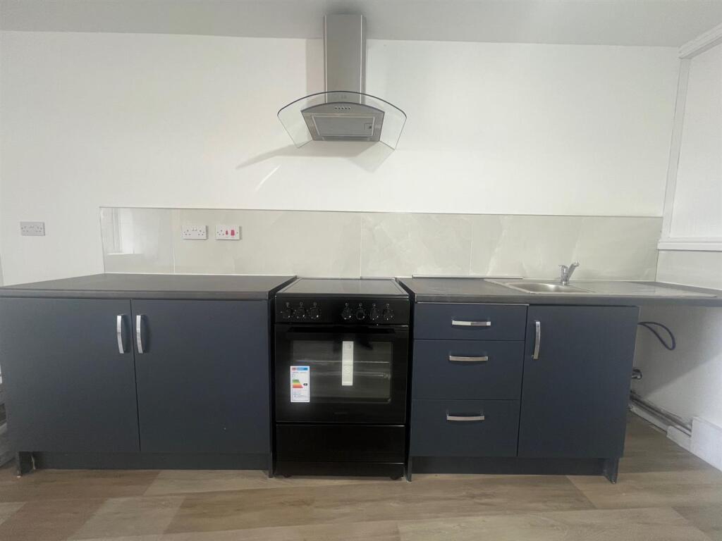 Additional image 17 of Eanam, Blackburn