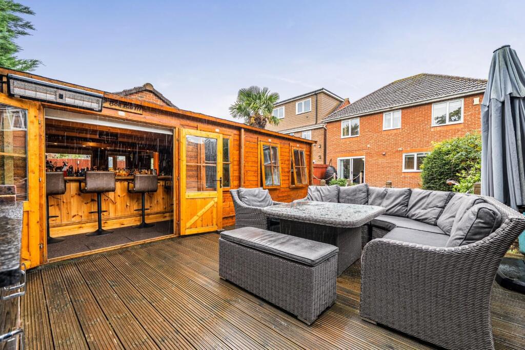 House in Tonbridge and Malling, Larkfield, East Malling and Larkfield - View 2