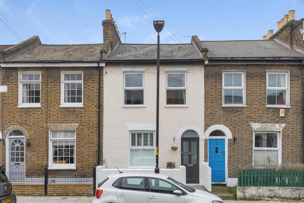 Main image of property: Kirkwood Road, London