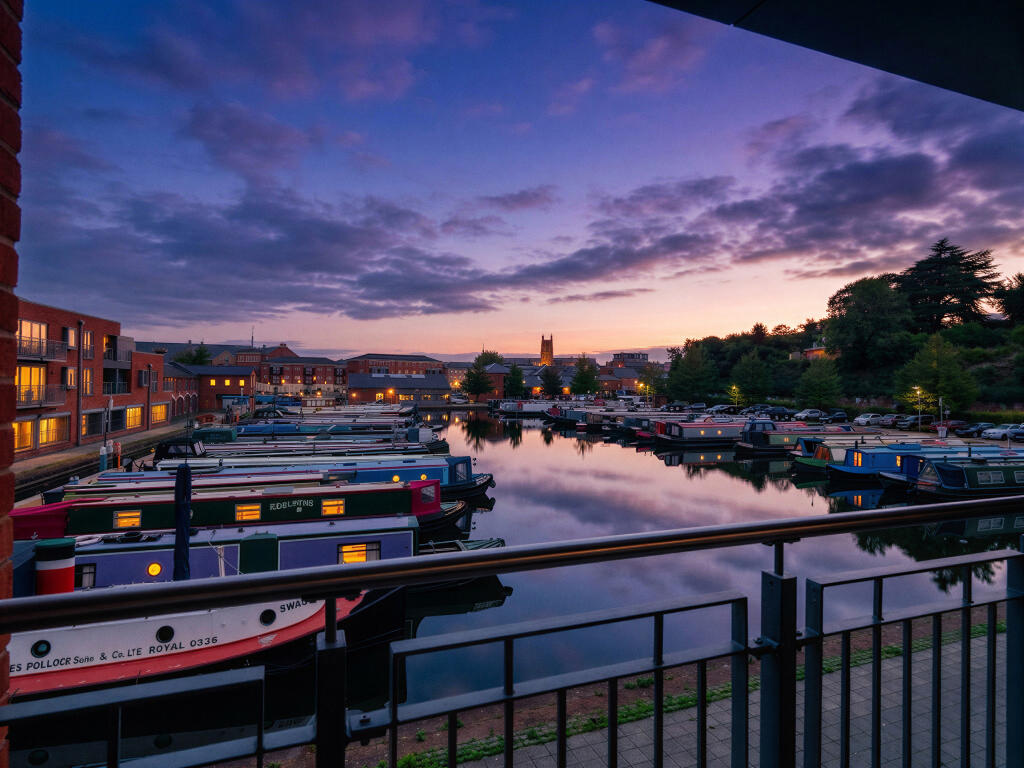 Main image of property: Medina House, Diglis Dock Road, Worcester, WR5 3DD.