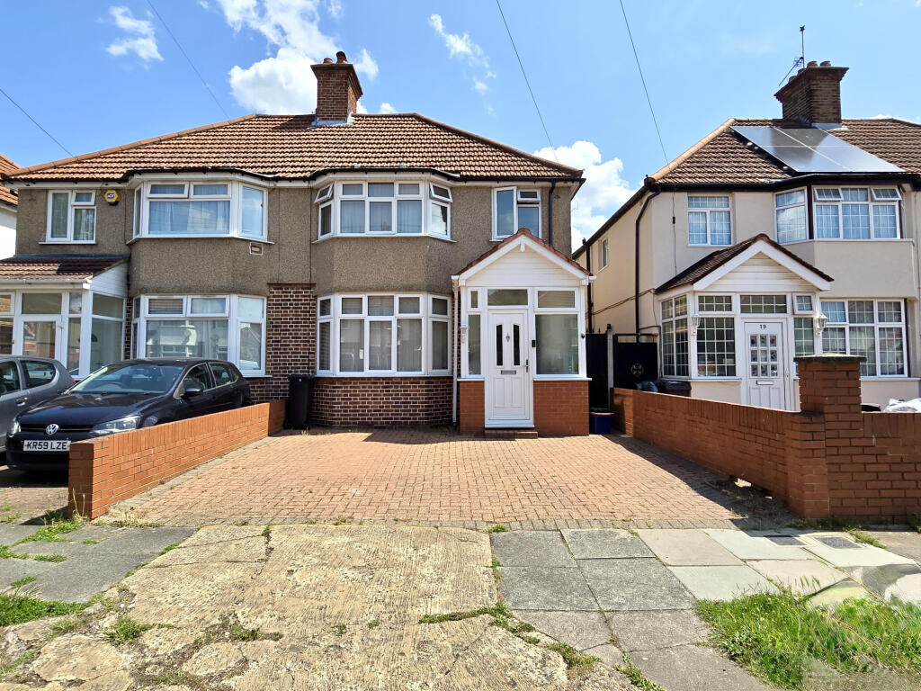 3-bed semi-detached on Berkeley Waye,  Hounslow, TW5, £630,000