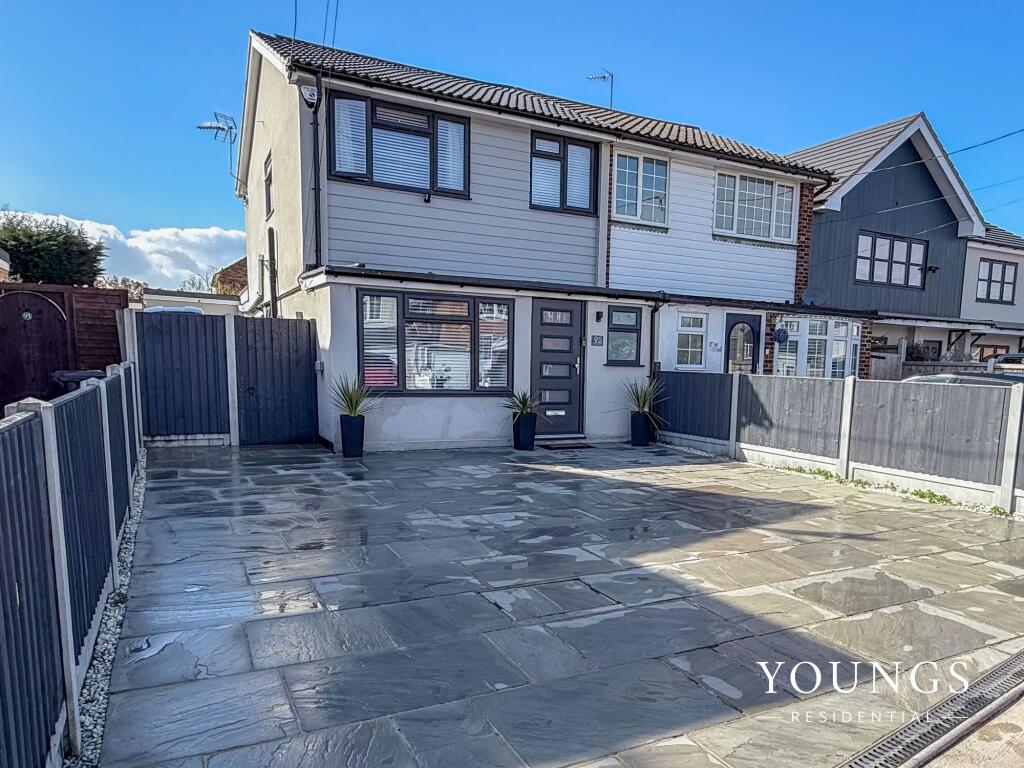 Main image of property: Crouch Avenue, Hullbridge, SS5