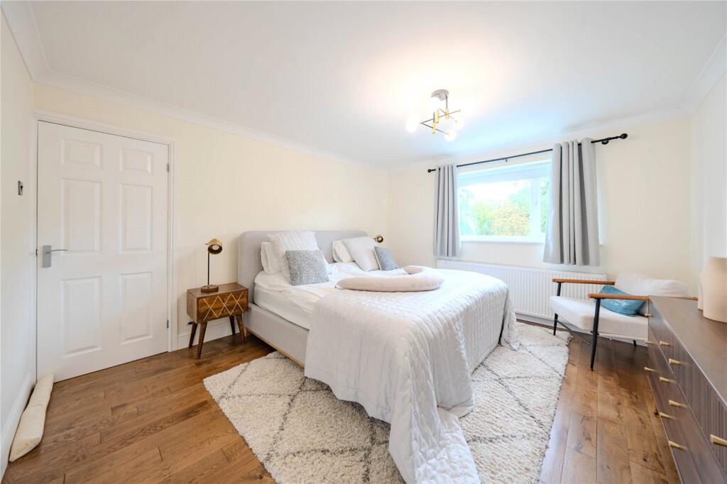 House in Leeds - View 5