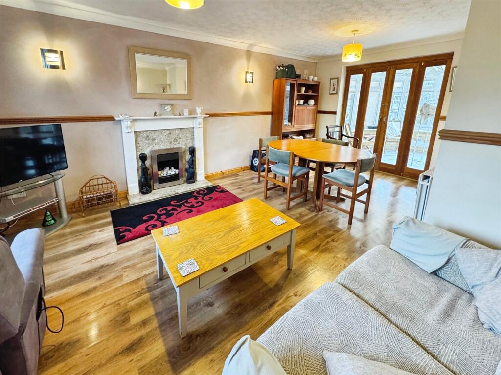 Watson Acre, Andover, Hampshire, SP10 photo 3