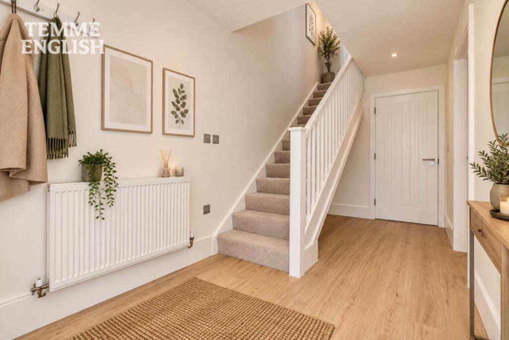 House in Southend-on-Sea - View 4