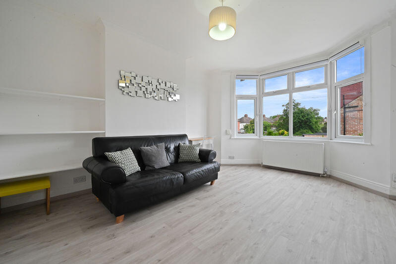 Apartment in London - View 2