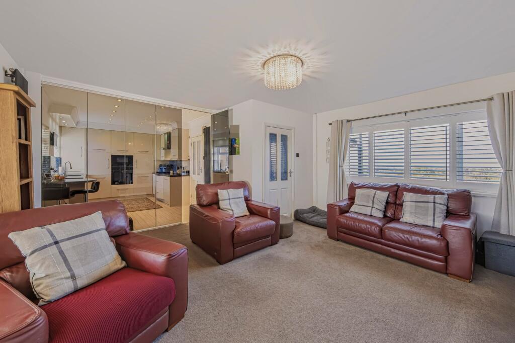 House in Stoke-on-Trent - View 3