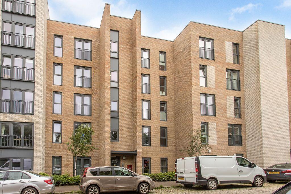 Main image of property: 38/8 South Fort Street, Edinburgh, EH6 5NU