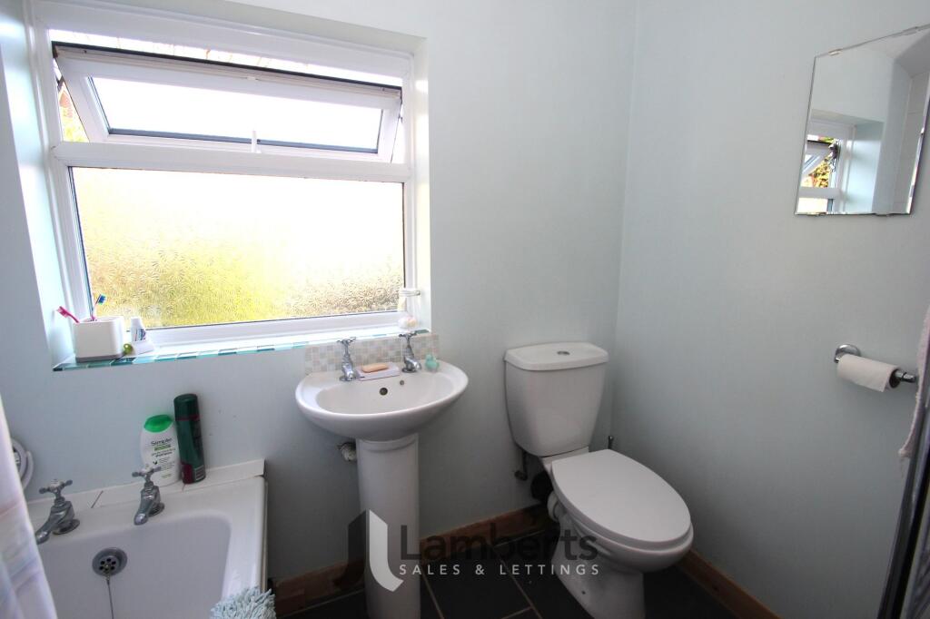 Additional image 18 of Wychwood Drive, Hunt End, B97