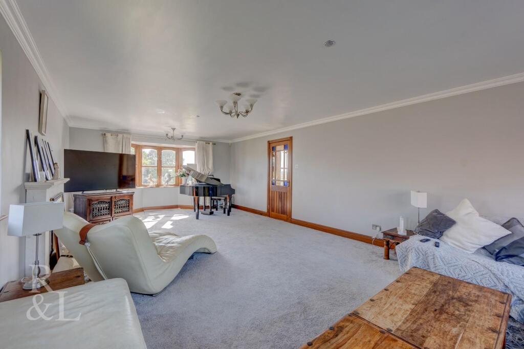 Wysall Lane, Keyworth, Nottingham - More