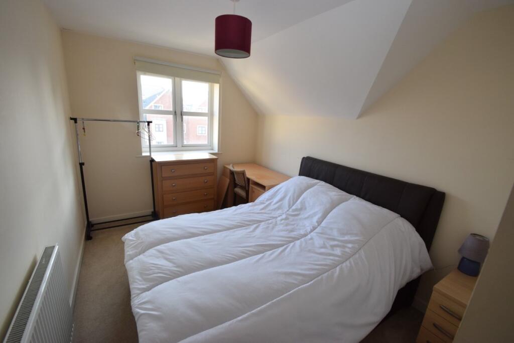 Apartment in Portsmouth - View 4