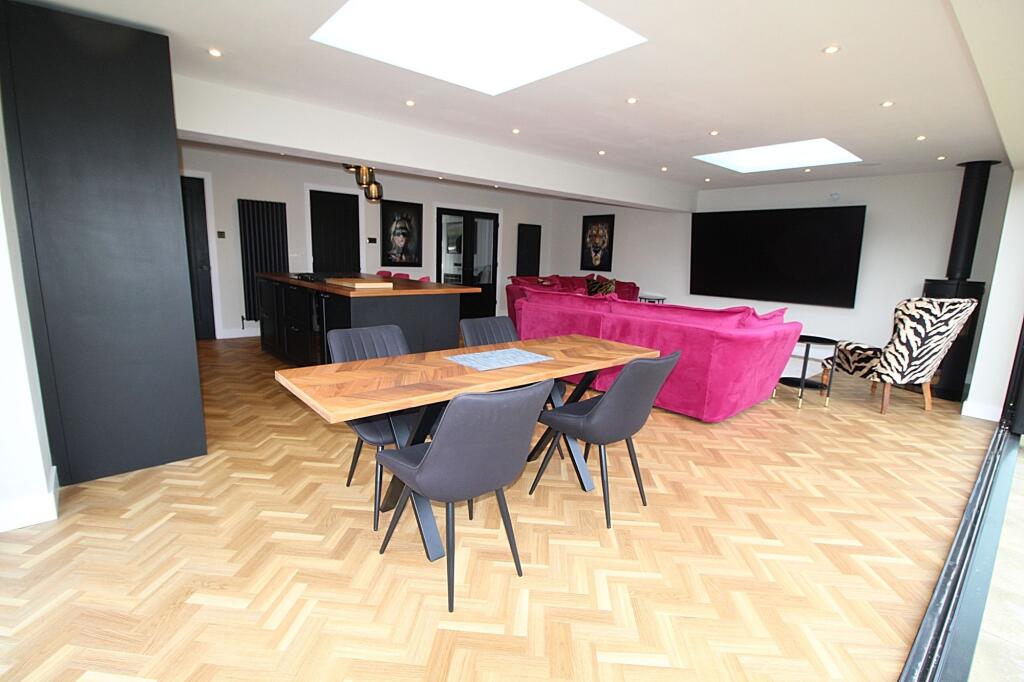 House in Newcastle upon Tyne - View 4