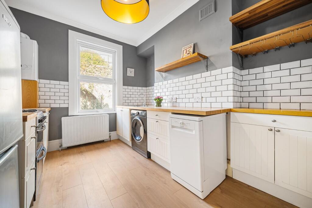 Coldharbour Lane, SW9 photo 4