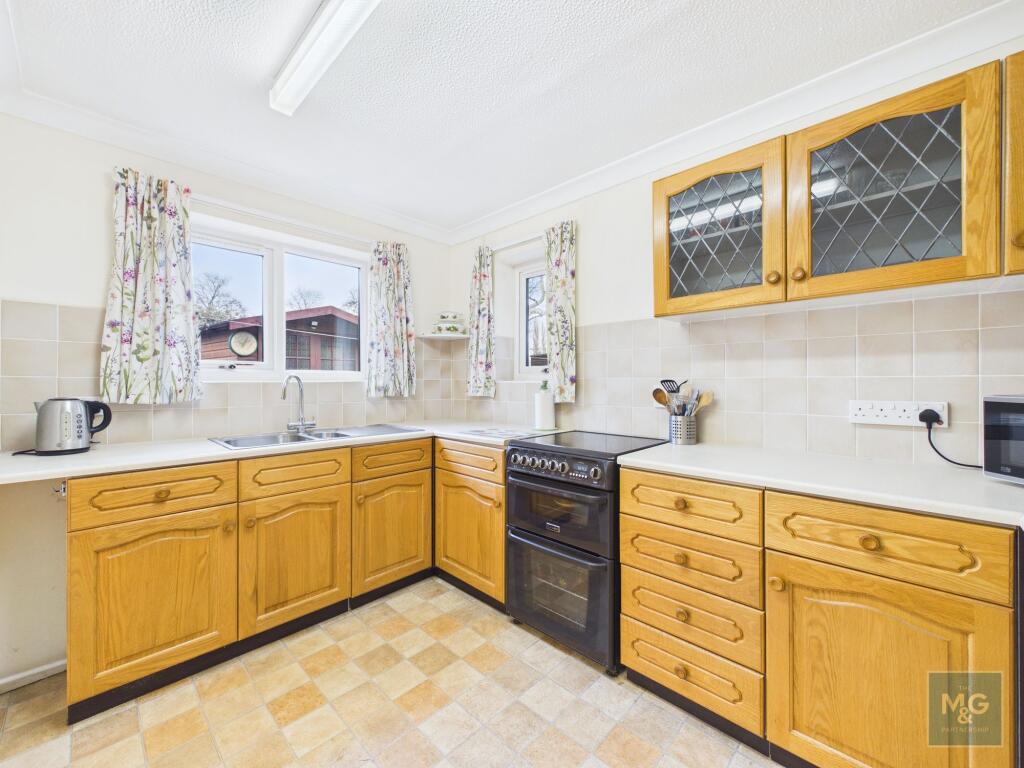 Church Road, Beyton, IP30 photo 2