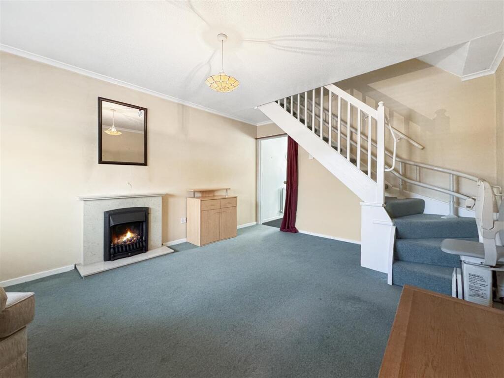 Harvest Close, Littlethorpe. photo 4