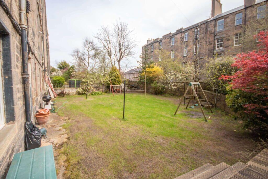 4 bedroom flat for rent