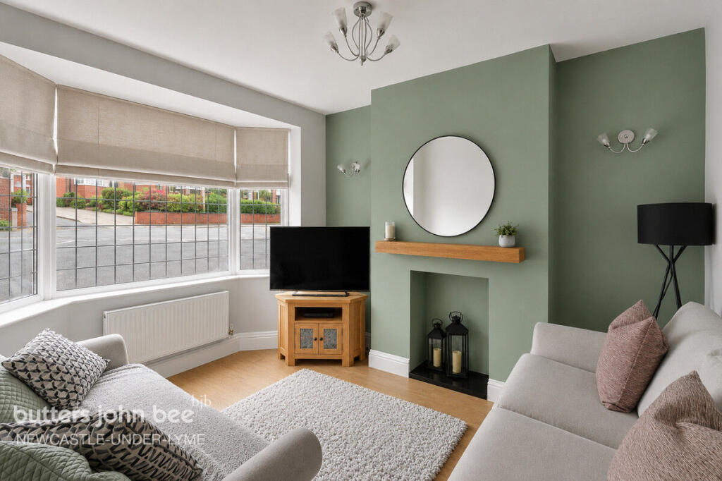 House in Newcastle-under-Lyme, Hempstalls - View 4