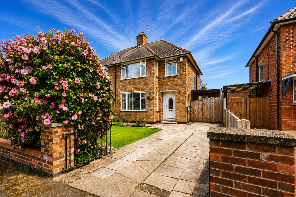Main image of property: Woodsend Close, Burton Joyce